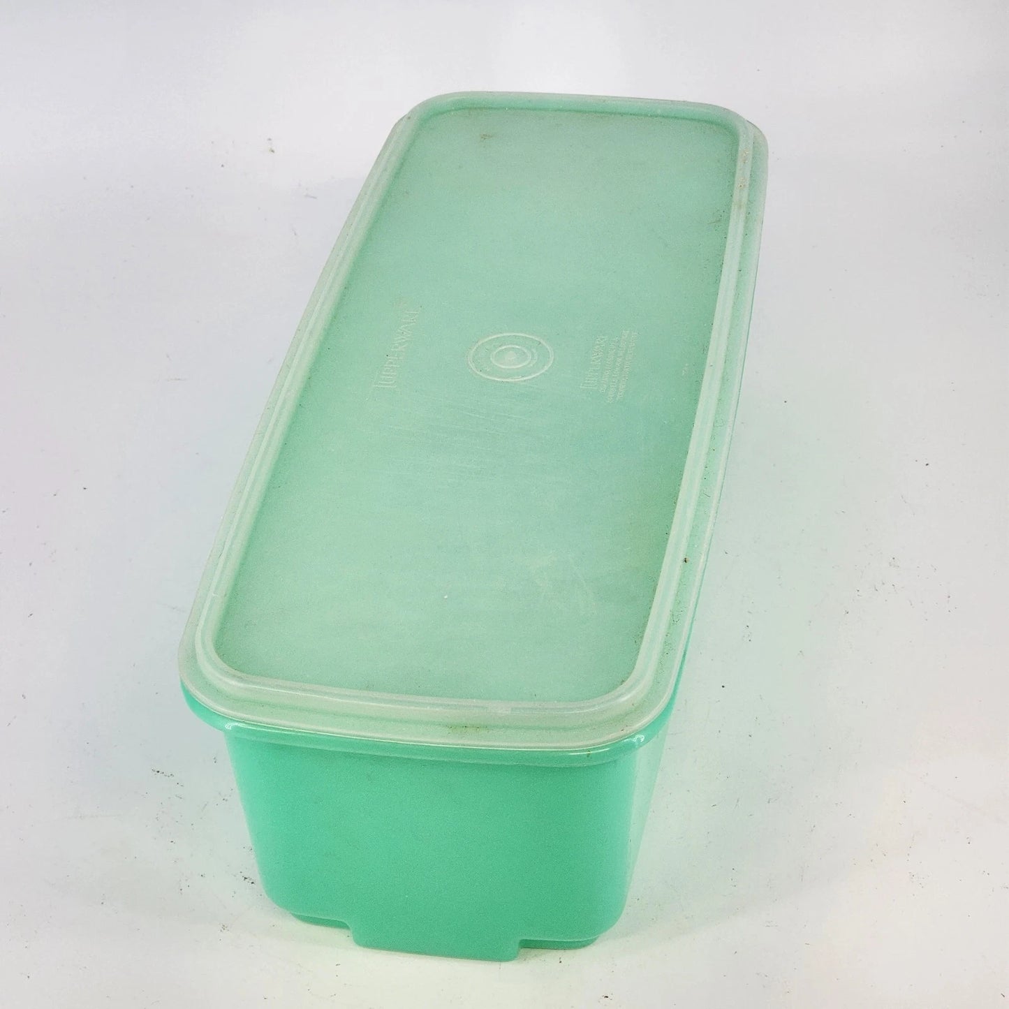 Tupperware 782-7 Celery Keeper Jadeite Green Container Clear Lid No Insert USA