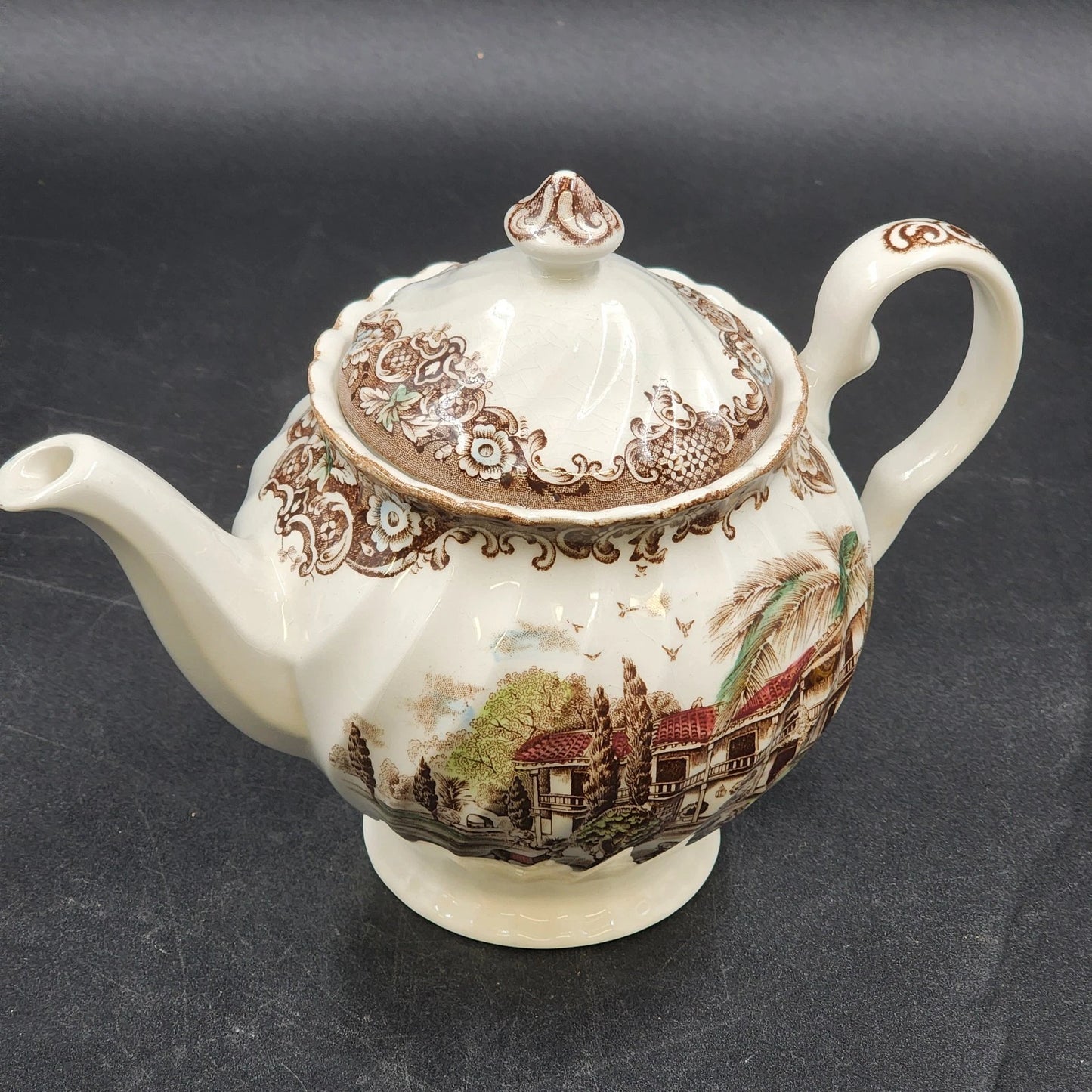Johnson Bros Heritage Hall Teapot Staffordshire Ironstone Spanish Hacienda 4411