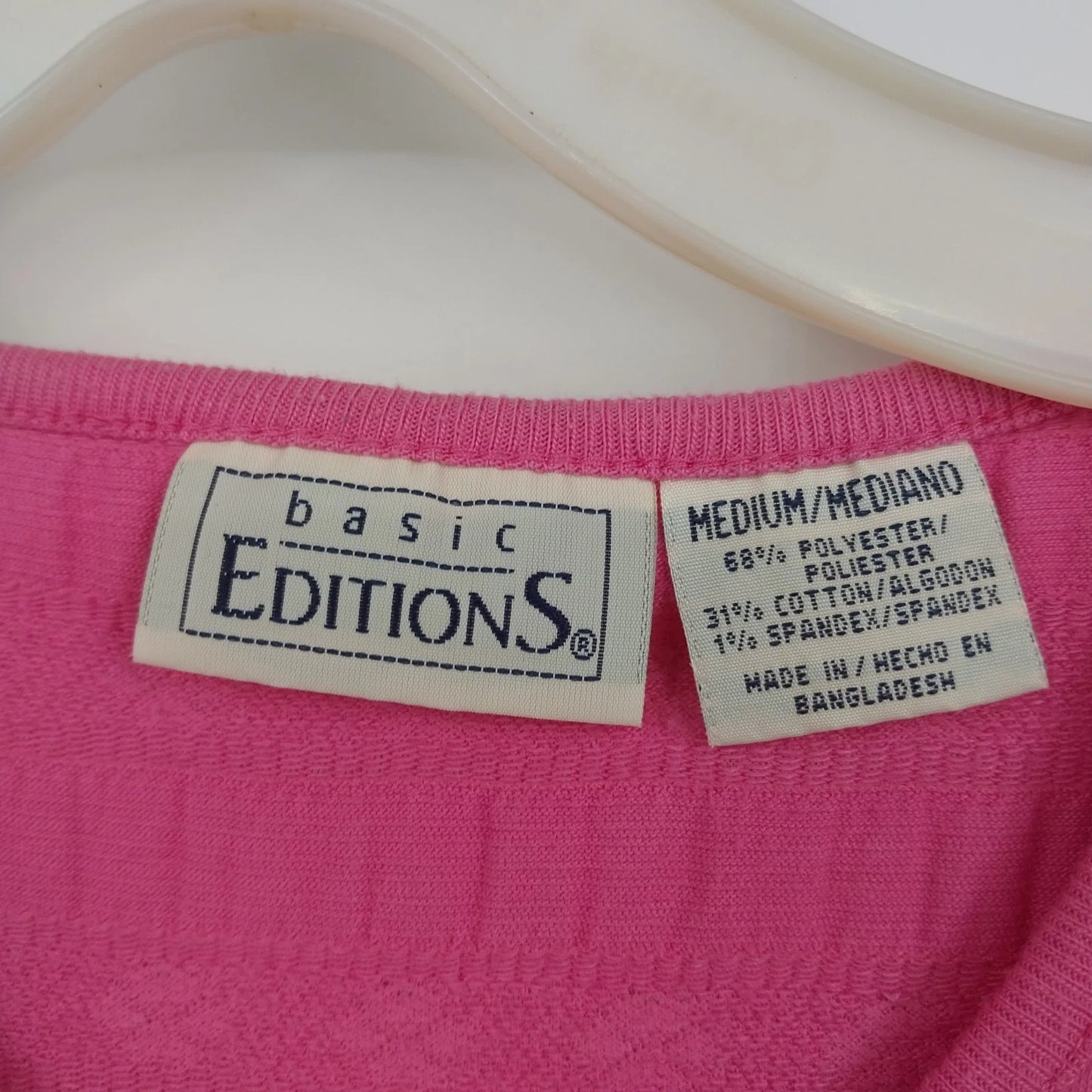 Basic Editions Women's Textured Knit V-Neck Top Pink Short Sleeve Size M