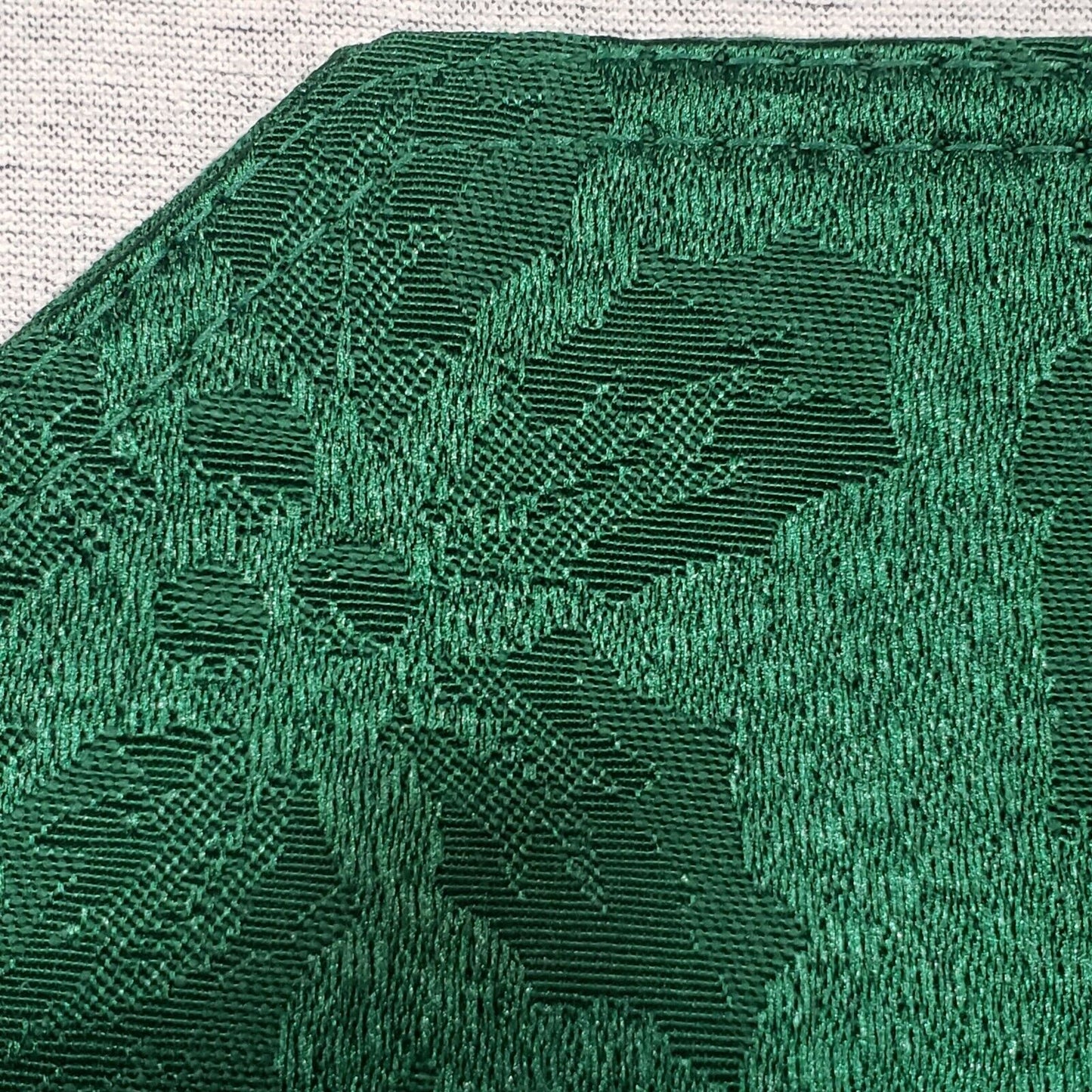 Green Poinsettia Holly Tablecloth Set 60x84 with 5 Placemats Holiday