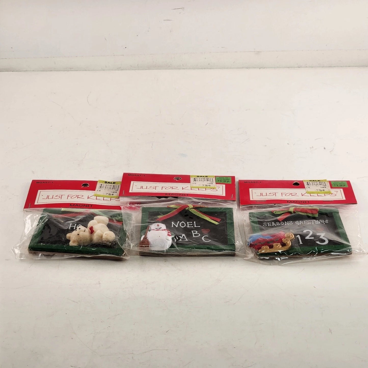 3 Wang’s Chalkboard Magnets Christmas Just for Keeps 1986 Taiwan ROC 3" x 2.5"