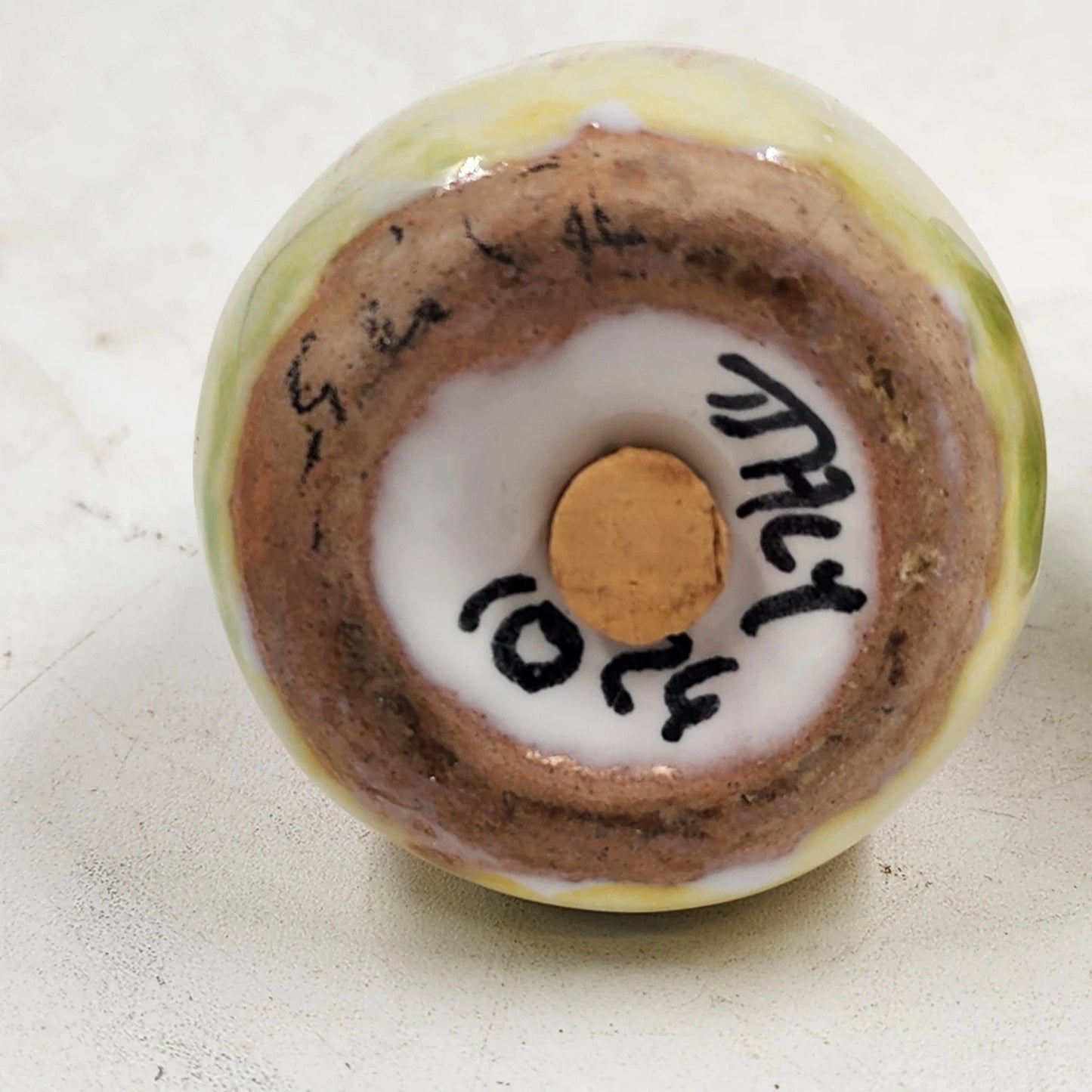 Apple & Pear Salt and Pepper Shakers Set Figural Ceramic Homemade Kitchen Decor