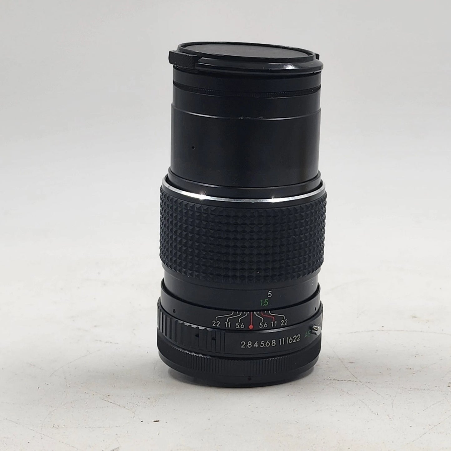 Minolta Super Albinar MD Mount Telephoto Manual Focus Lens Auto 135mm f/2.8