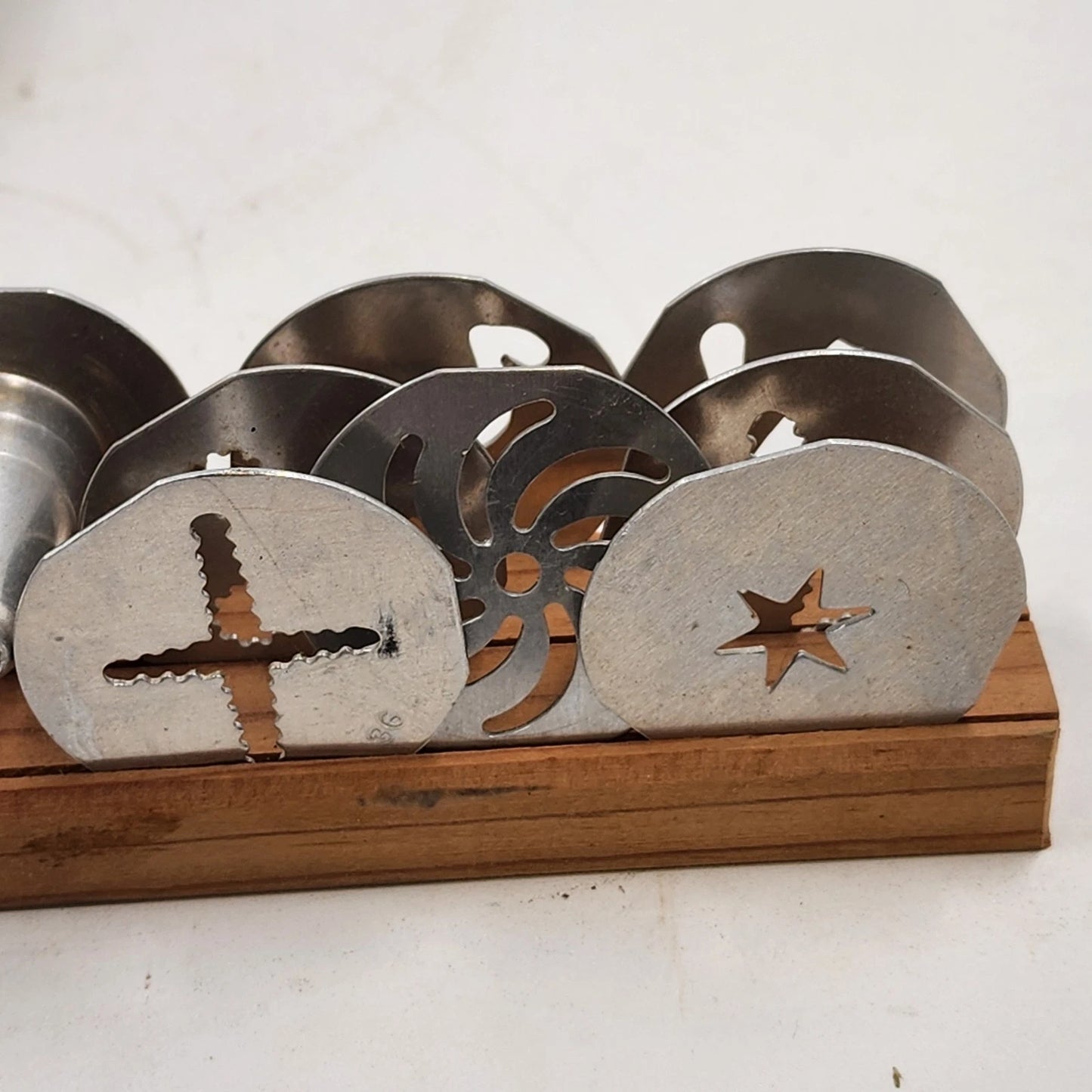 Mirro Cooky Pastry Press No 358 AM Aluminum Set 11 Discs 3 Tips Book with Box