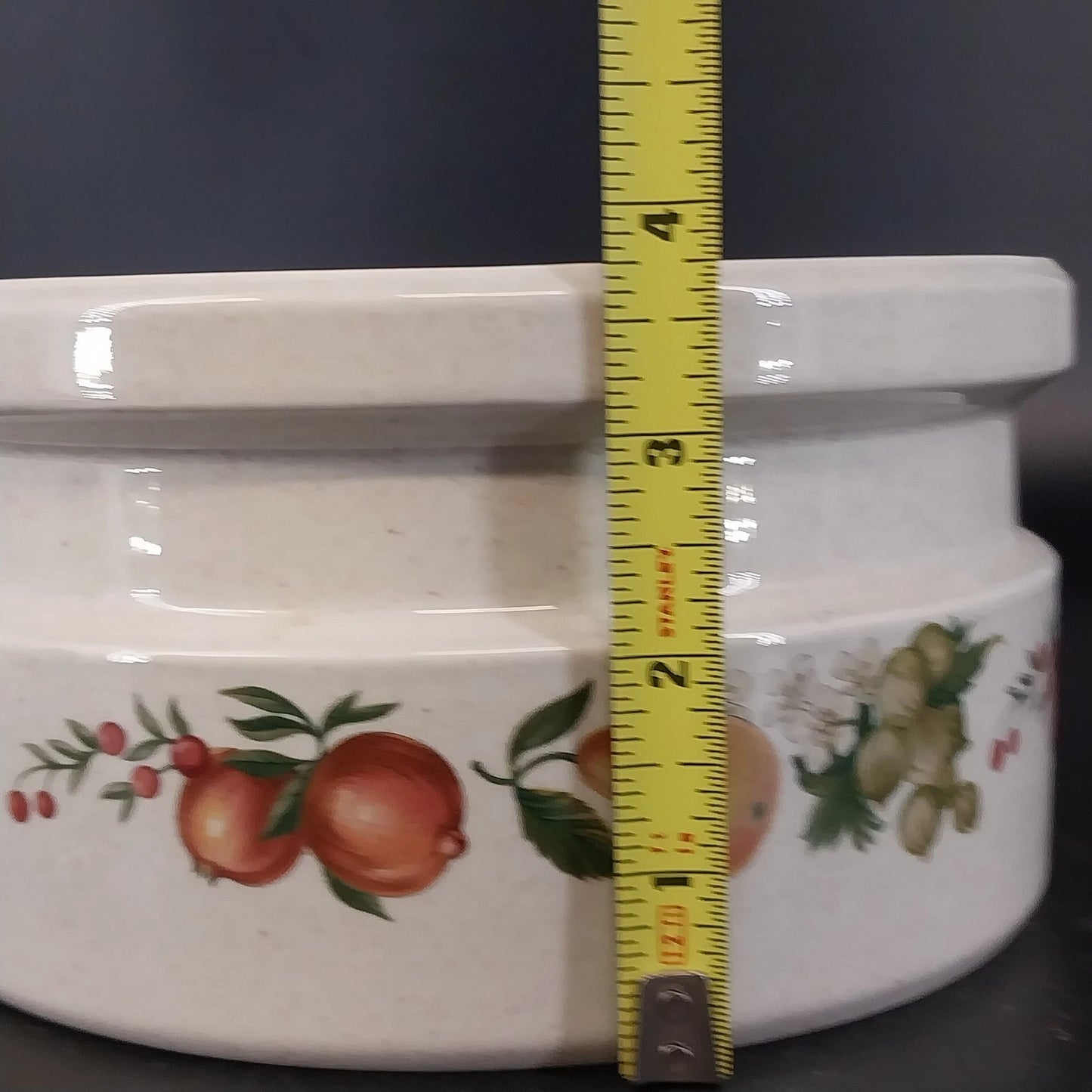 Wedgwood Quince Round Casserole Dish 1.5 Qt No Lid Oven To Table Fruits England
