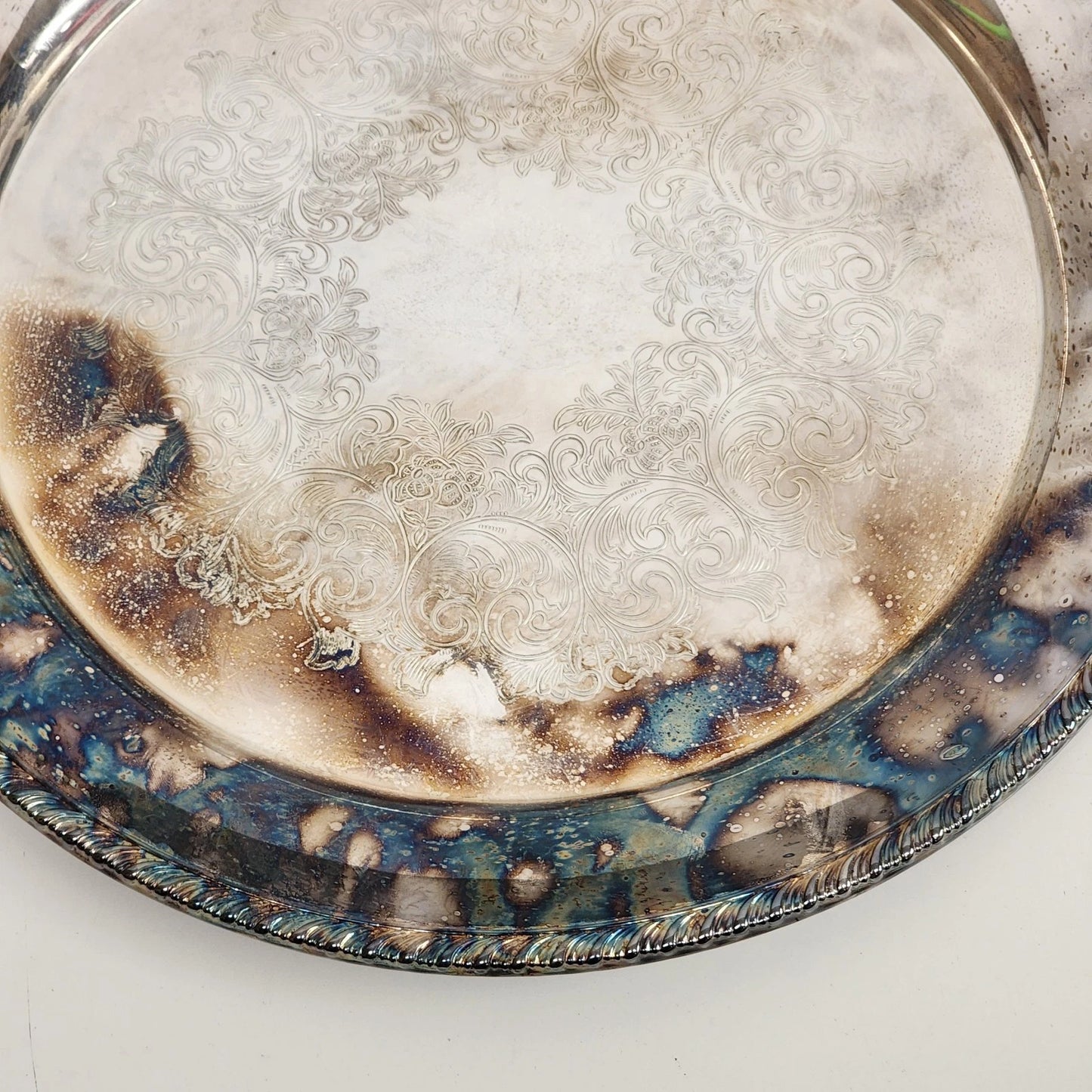 Pierced Gadroon Rim Serving Tray Wm A Rogers Silver Plate 15” Round No 172