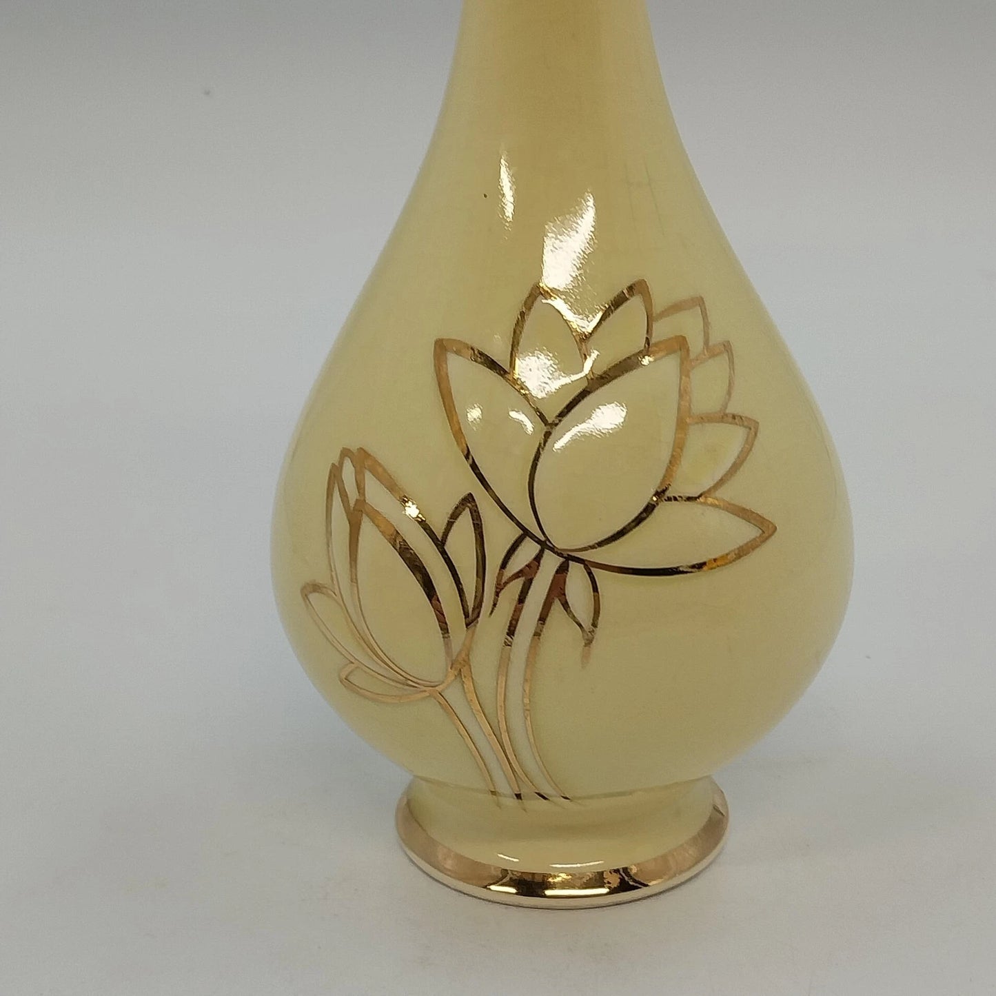 Golden Ware Bud Vase 22K Gold Lotus Floral Yellow Ceramic 9" Vtg Fluted Crazed