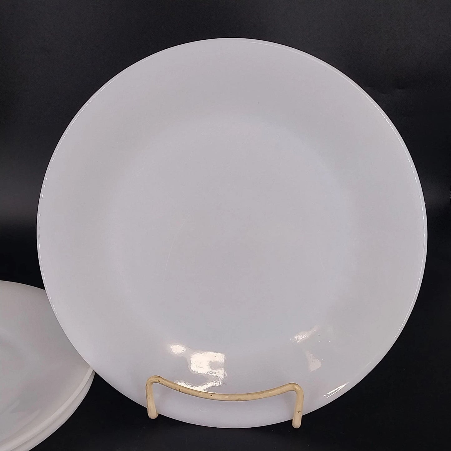 Vintage Oven Ware Milk Glass Dinner Plates Swirl Rim Set of 3