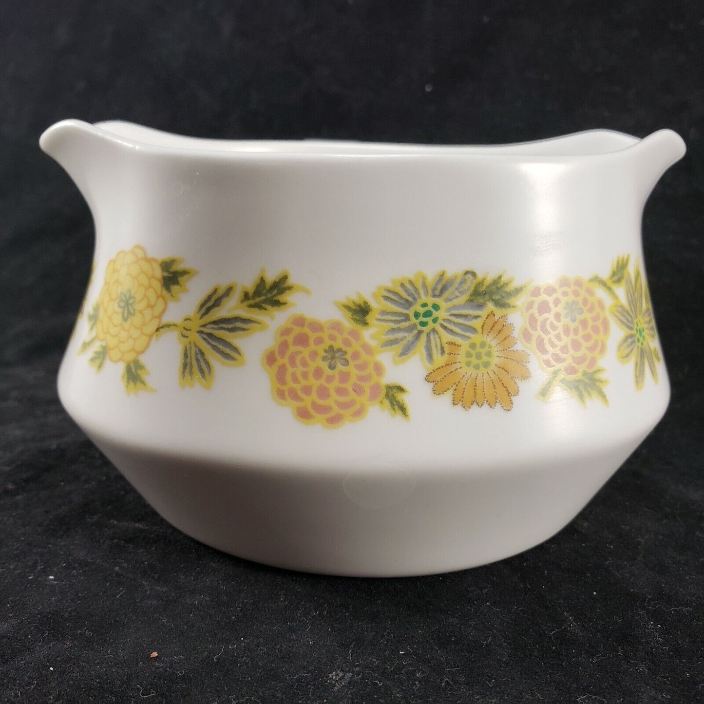 Noritake Sunny Side Gravy Boat Double Spout Japan