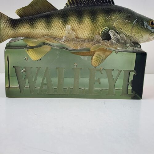 2007 Enesco Wistful Fisherman Walleye Composite Fish Display Figurine 9"L x 5"T