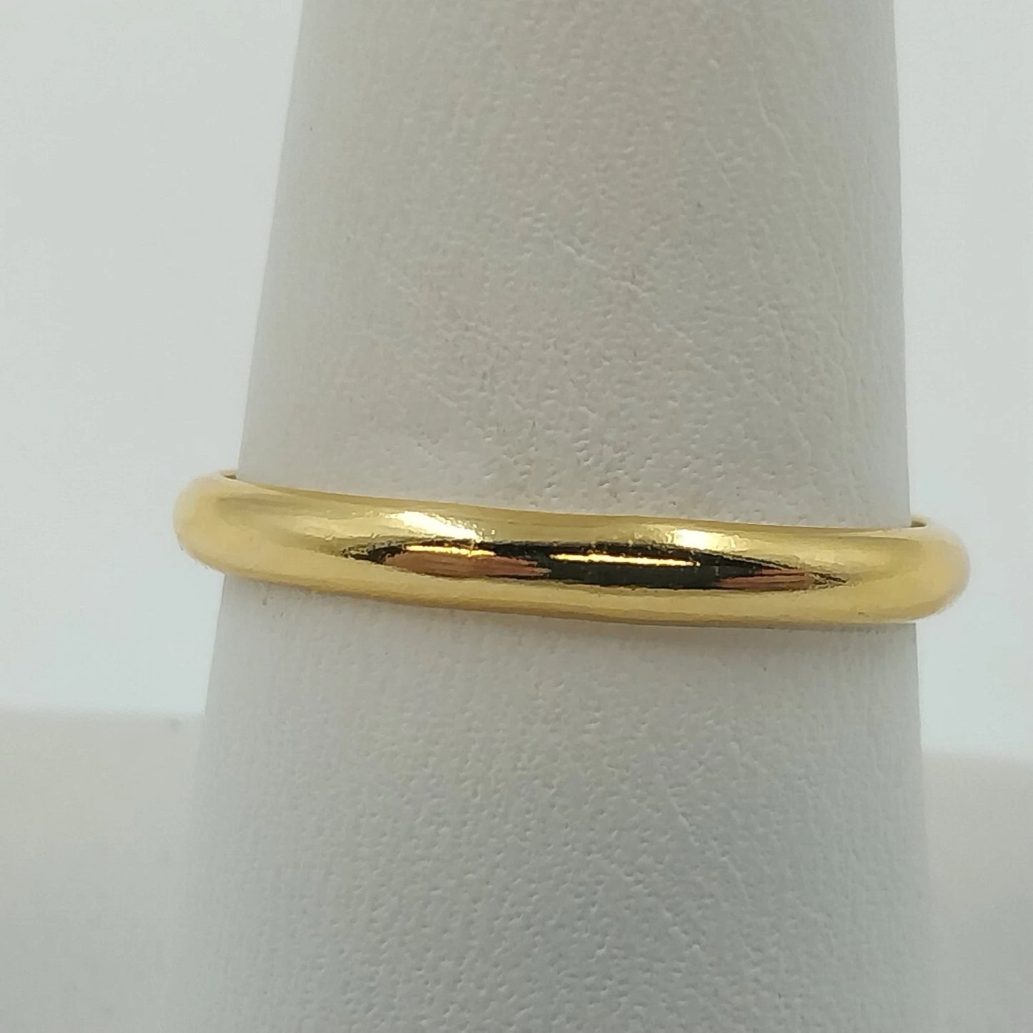 Gold Tone Solitaire Ring Faceted Round Clear Stone Women's 8.5 Fashion Jewelry
