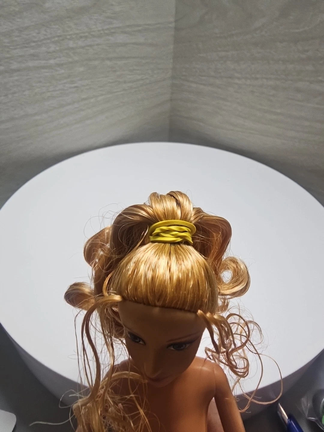 Barbie Ballerina Articulated Blonde Doll Blue Eyes 2005