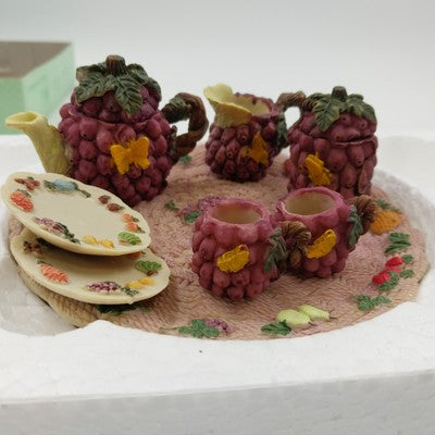 Wong's Polyresin Miniature Tea Set Grapes Fruit Teapot Teacup Collectible 5.5"