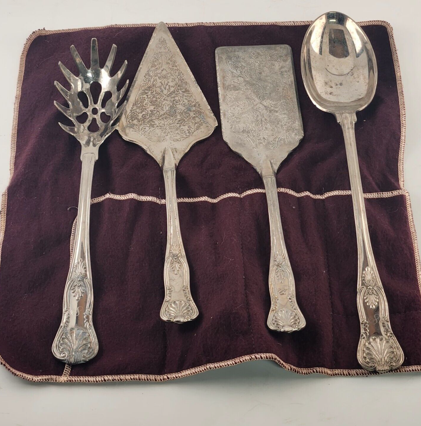 Gorham Kings Pattern Silverplate 4 Large Servers Pie Pasta Spoon Cake Keeper Bag