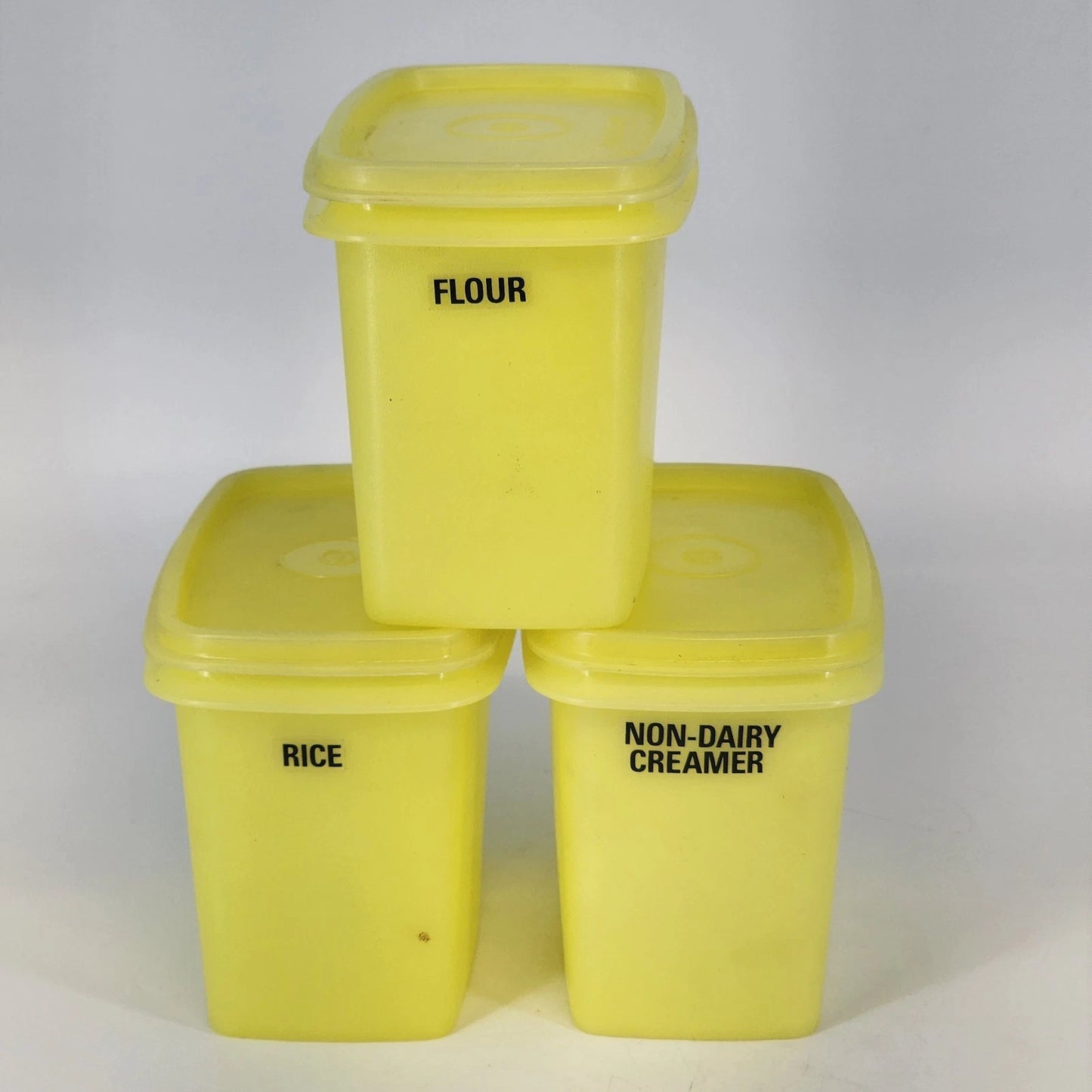 Tupperware 1243-8 Shelf Saver Containers Set 3 Yellow