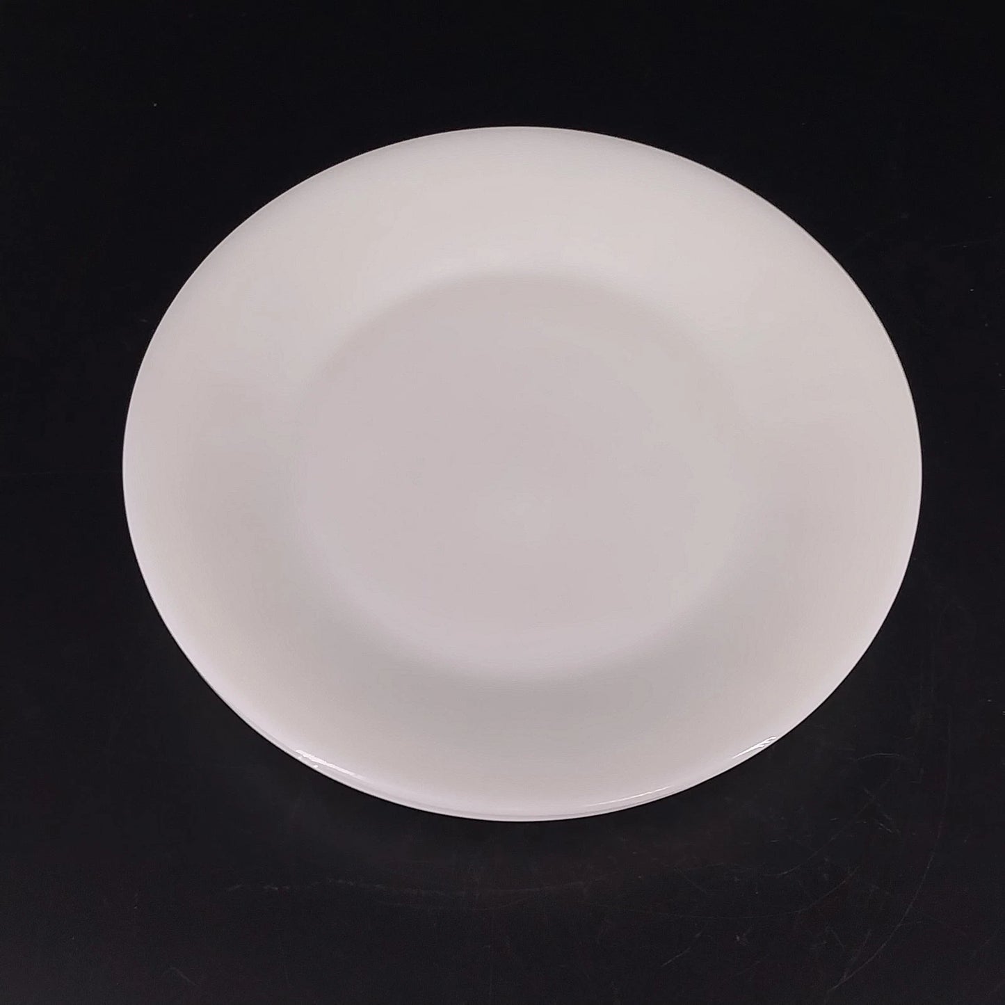 Vintage Oven Ware Milk Glass Dinner Plates Swirl Rim Set of 3