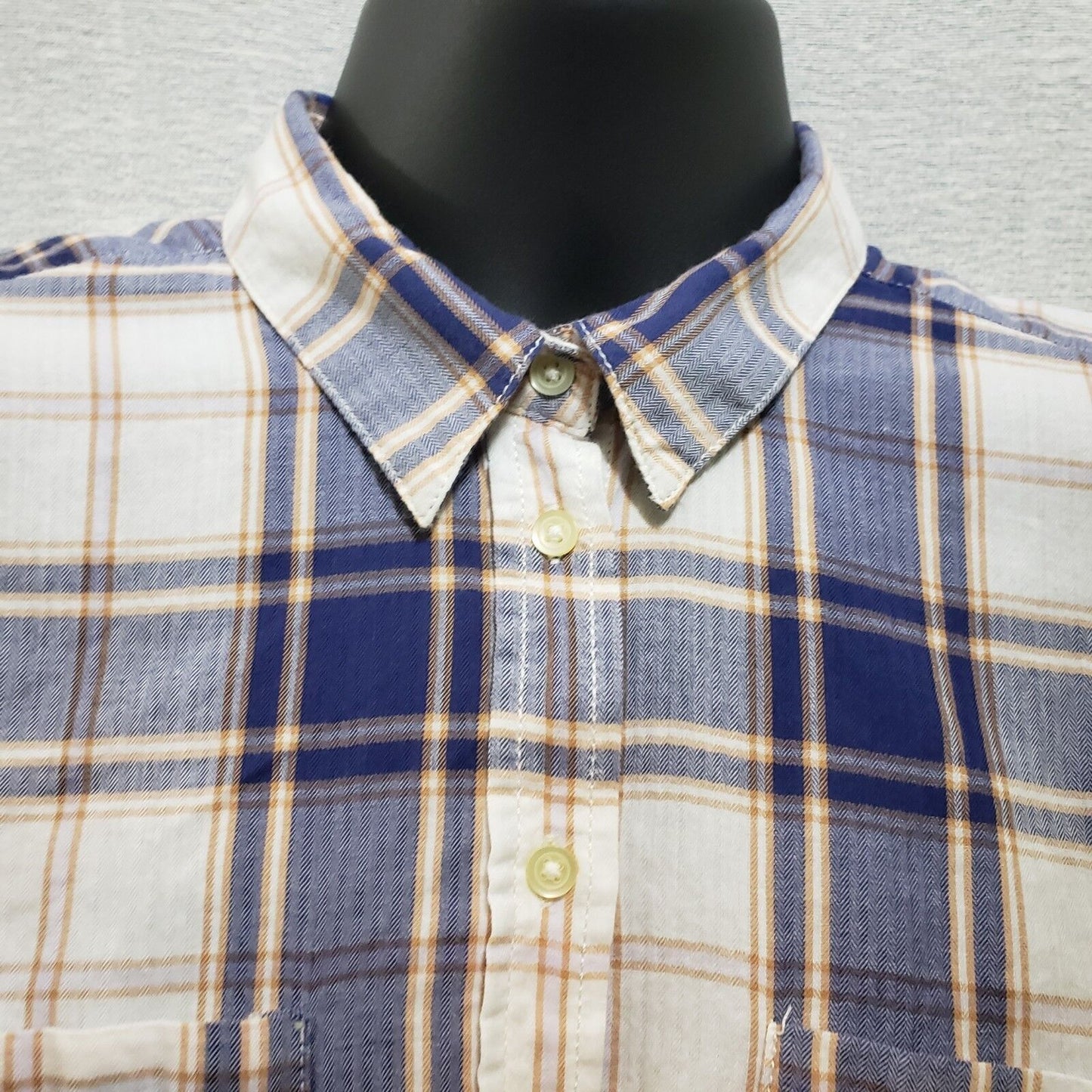 Joe Fresh Women Plaid Shirt Top Blue/Tan Button Down Long Sleeve Large Pockets