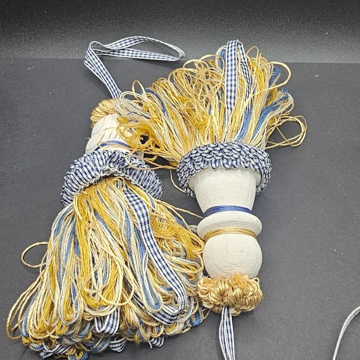 2 Tassel Tie-Back Elegant Country Curtain Tie-Back Blue Gold Craft Wood Cord Vtg