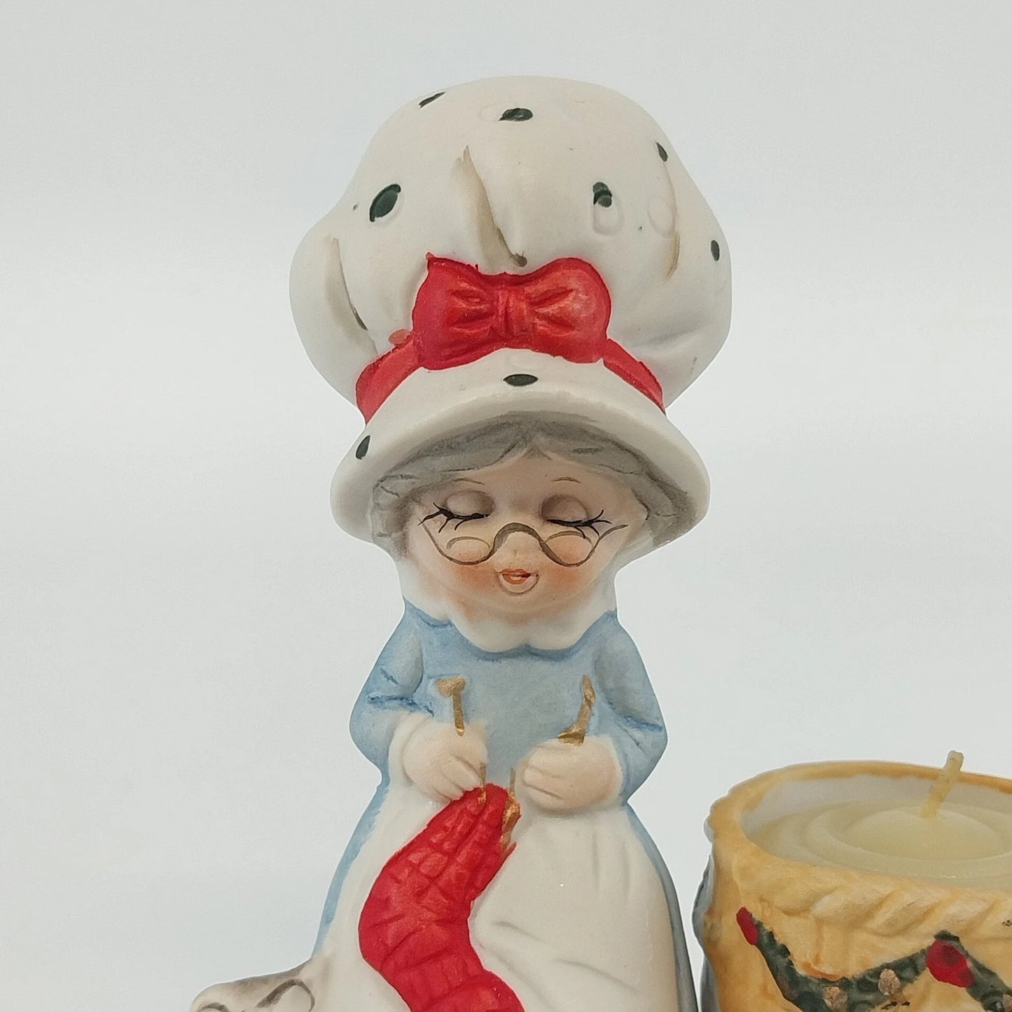 Jasco Christmas Luvkins Mrs Claus Candle Holder Knitting Cat Porcelain 1978 Vtg