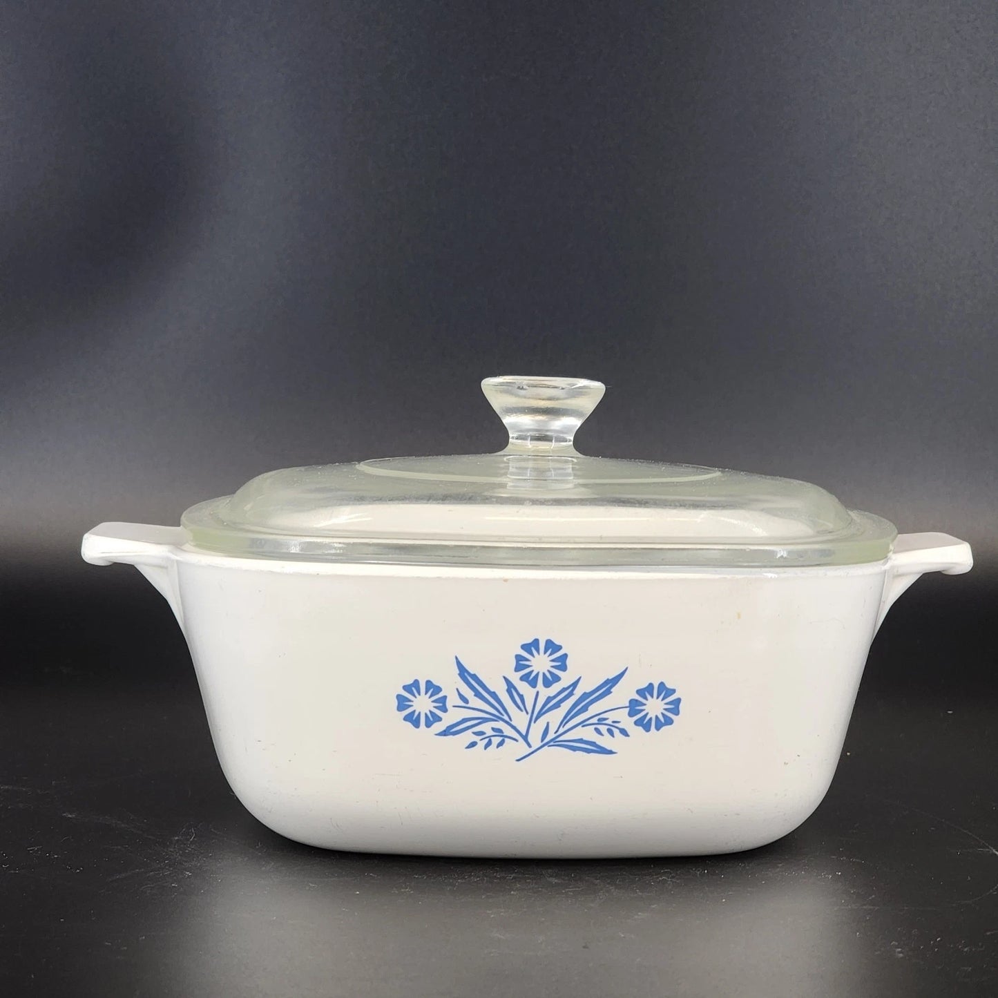 Corning Ware Blue Cornflower 1.5 Qt Casserole Dish P-1 1/2-B w Clear Glass Lid