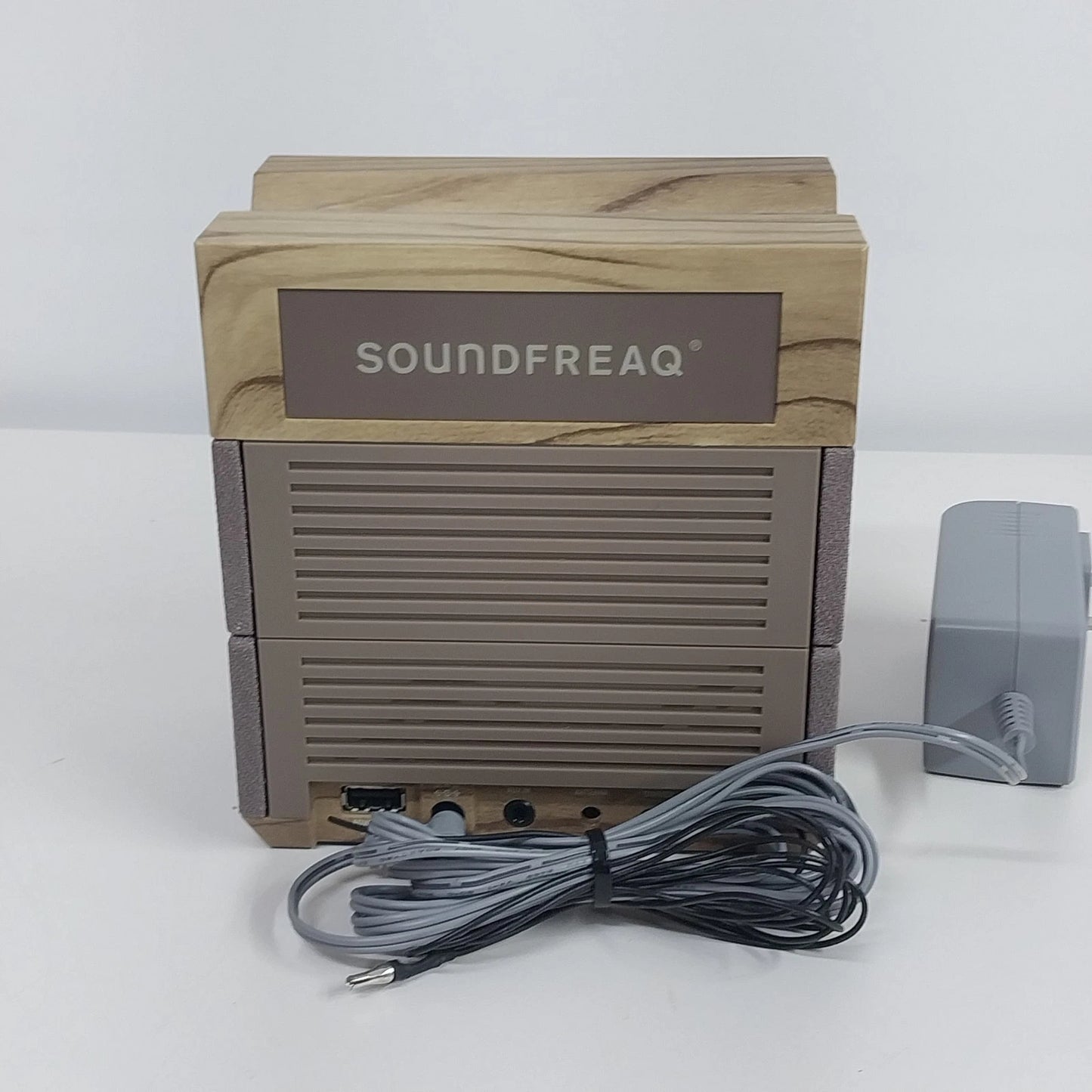 Soundfreaq Sound Rise SFQ-08 Bluetooth Speaker FM Clock Radio USB