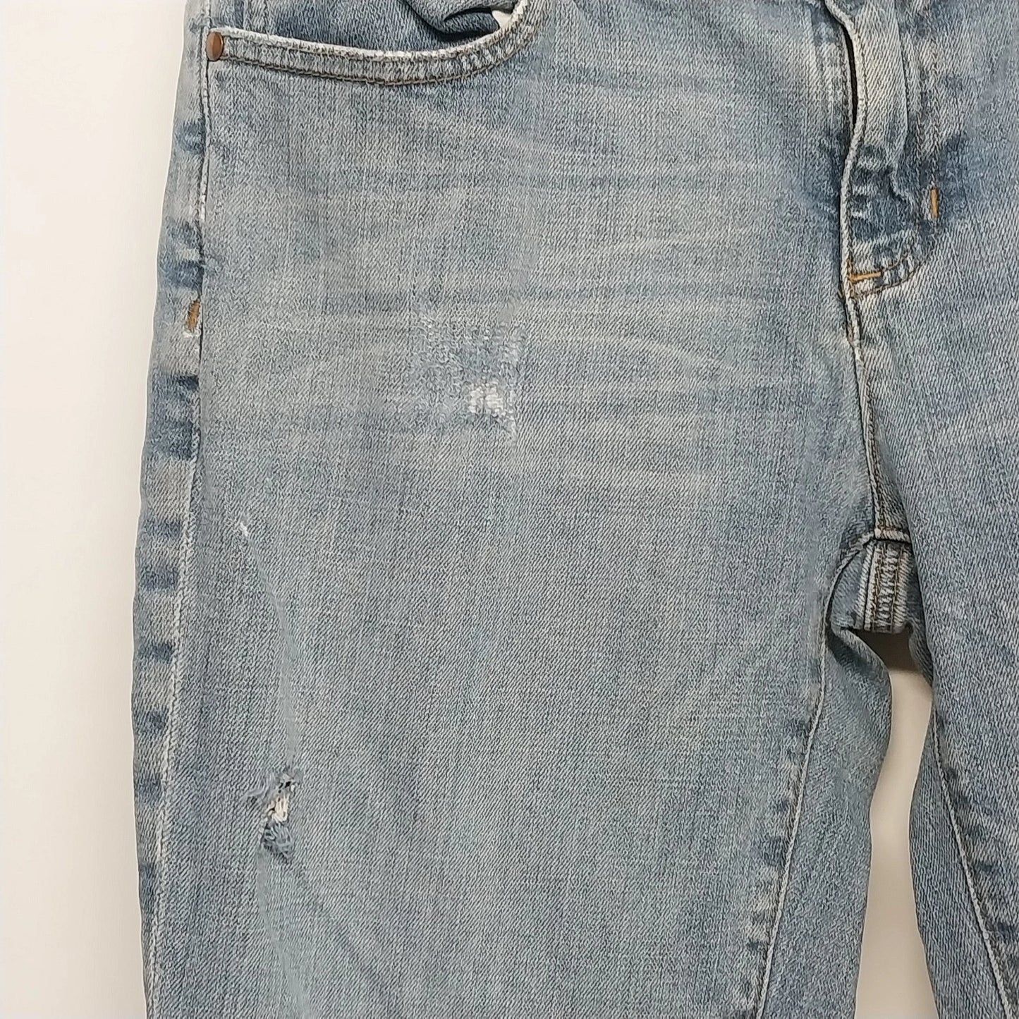 Eileen Fisher Women Light Wash Straight Leg Jeans Size 6 Distressed Cotton Denim