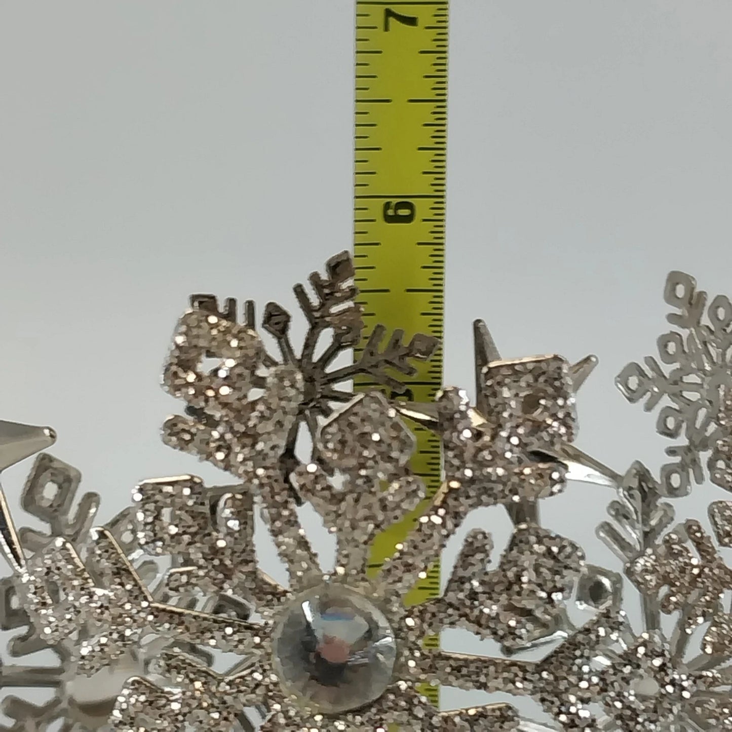 Bath and Body Works Snowflake 3 Wick Candle Holder Silver