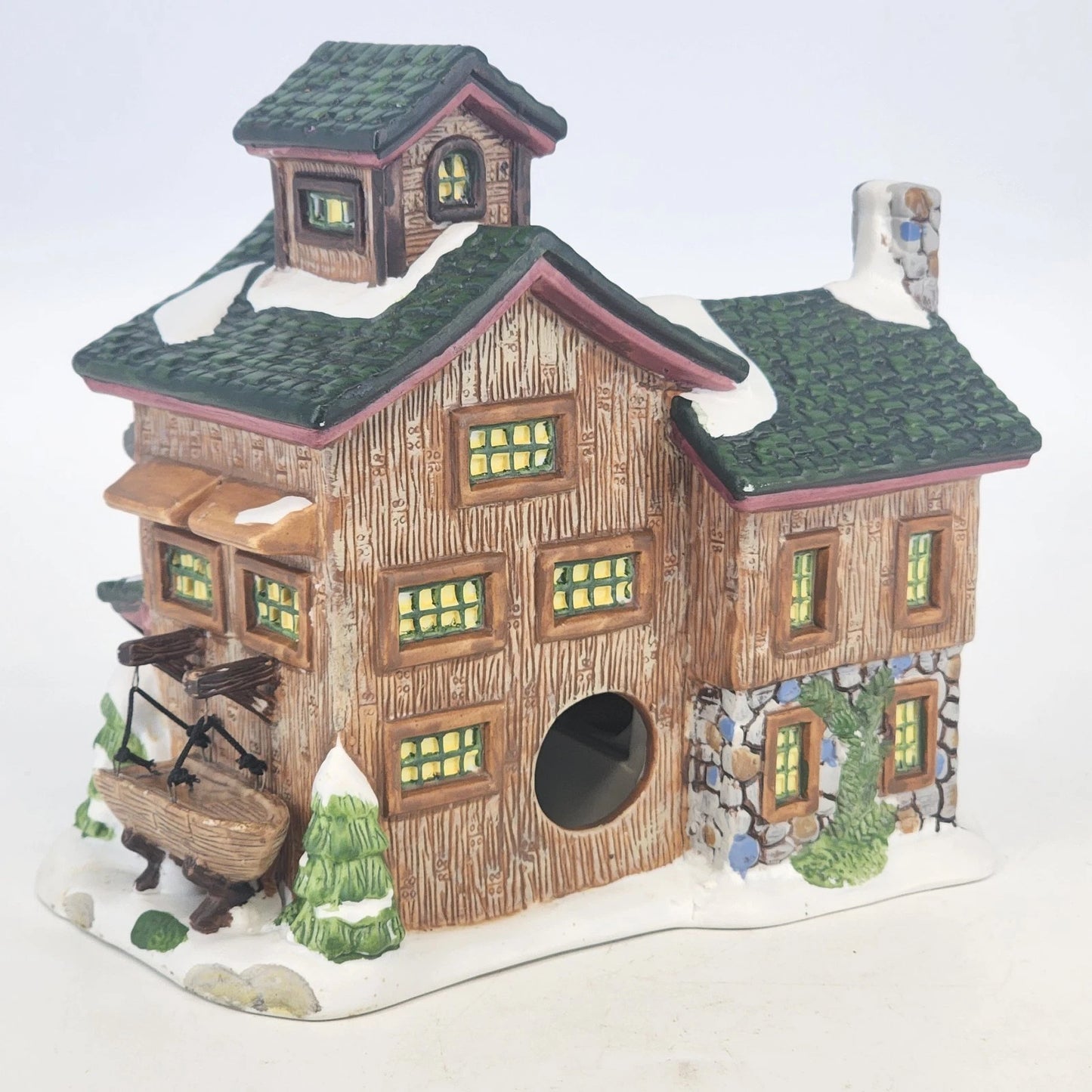Santas Workbench Barnacle Bills Boat House Village 2003