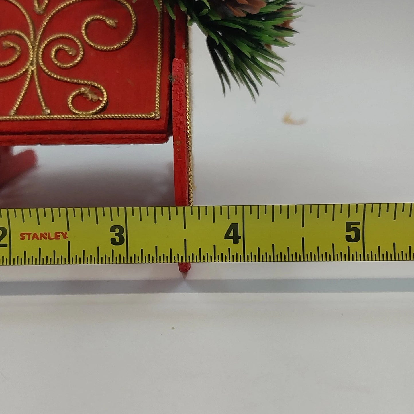 Santa Claus Wood Sleigh Card Holder Candy Bowl Pinecone Christmas 9" Centerpiece