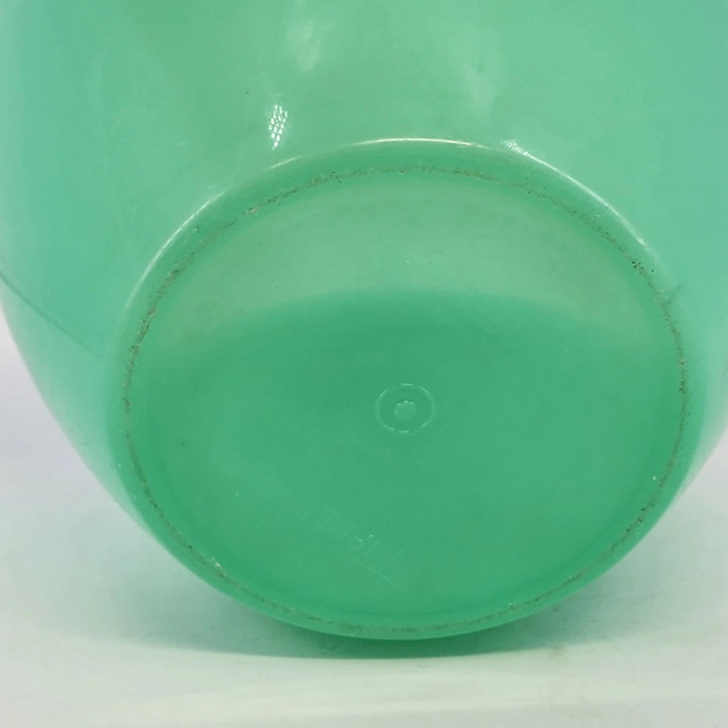 Tupperware 679-10 Jadeite Crisp-it Lettuce Keeper Bowl Sheer Lid Spike Vintage