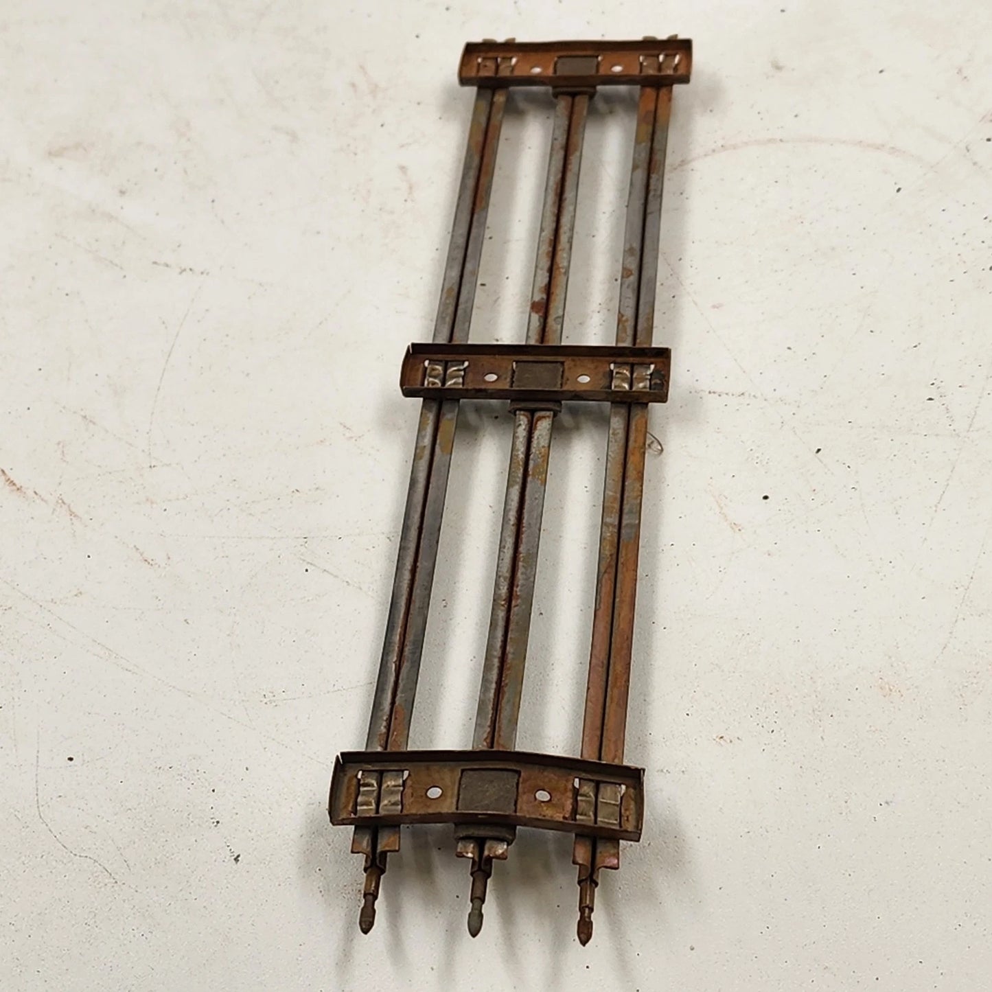 11 Model Train Train Tracks O-27 Gauge Straight 8 7/8" Long w Silver Ties Rusty