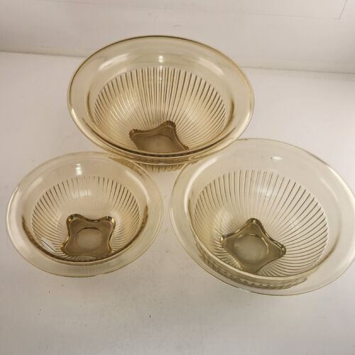 Federal Glass Golden Glow 3 Piece Mixing Nesting Bowls Ribbed Rolled Edge Yellow
