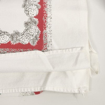 Christmas Holiday Rectangle Tablecloth Wreath Pine Cones Candles Ribbon 62"x48"