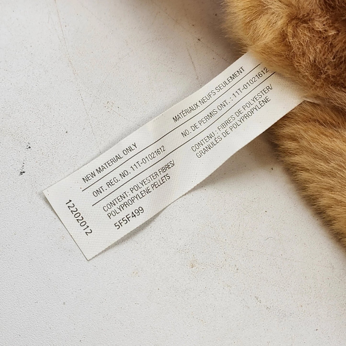 Toys R Us 2012 Realistic Orange White Tabby Kittie Cat Plush Stuffed Animal 10"