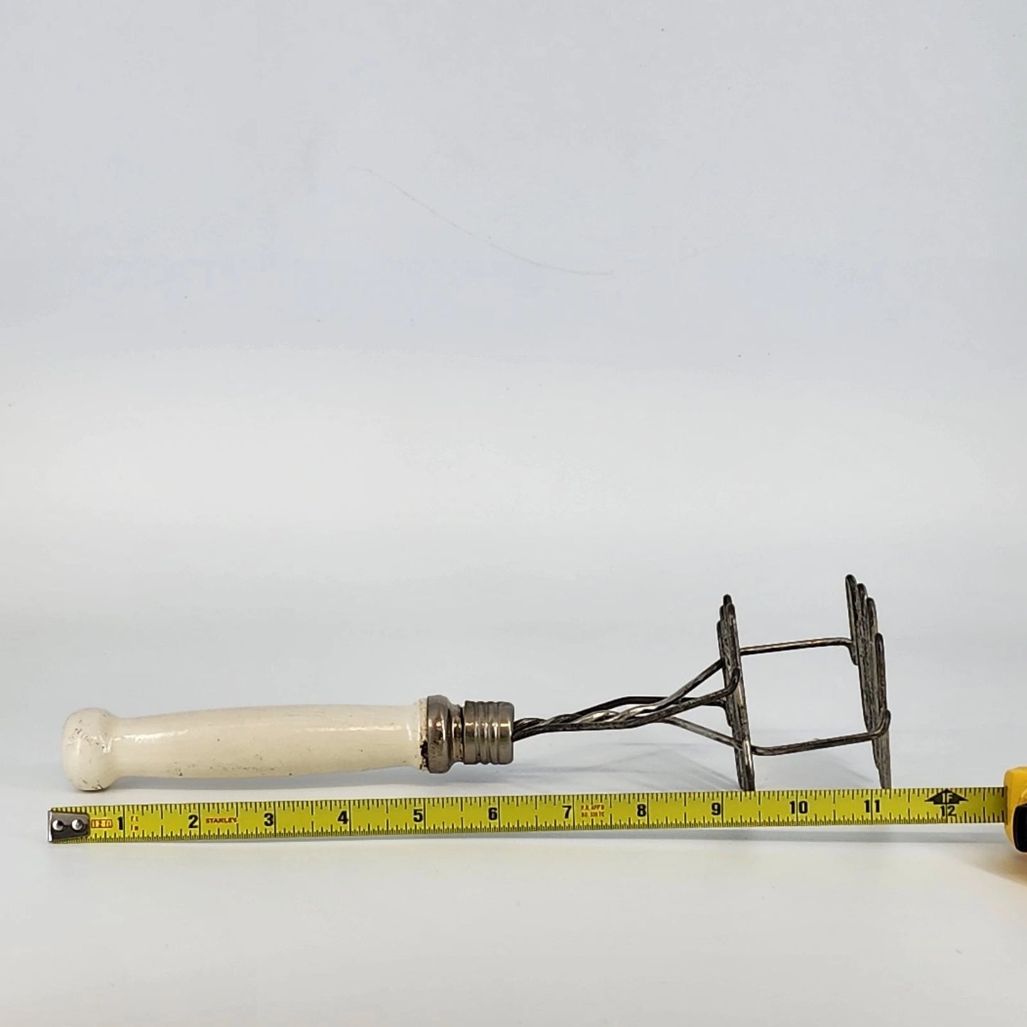 Double Wire Potato Masher White Wood Handle Farmhouse Kitchen Tool 11.5" Vintage