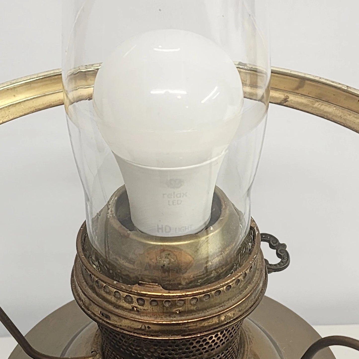 Aladdin Kerosene-Electric Mantle Lamp Solid Brass Crystal Dogwood Glass Shade