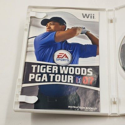 Wii EA Sports Tiger Woods PGA Tour 07 Golf Video Game Disc Nintendo Complete