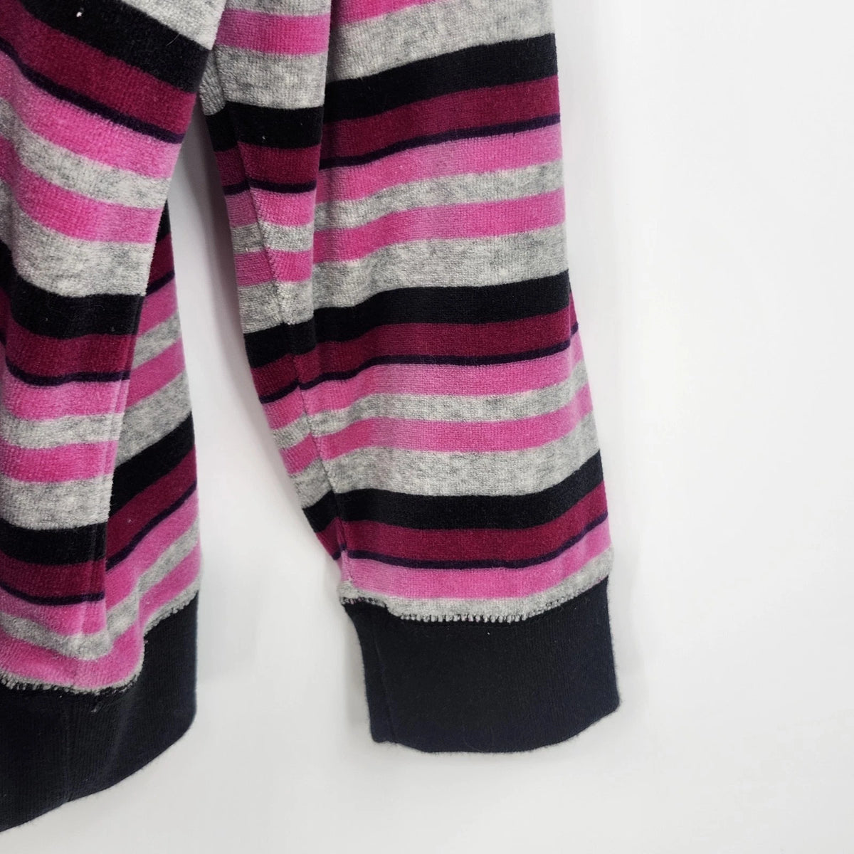 Studio Works Women’s 1X Pink Gray Black Striped V Neck Long Sleeve Pullover Top