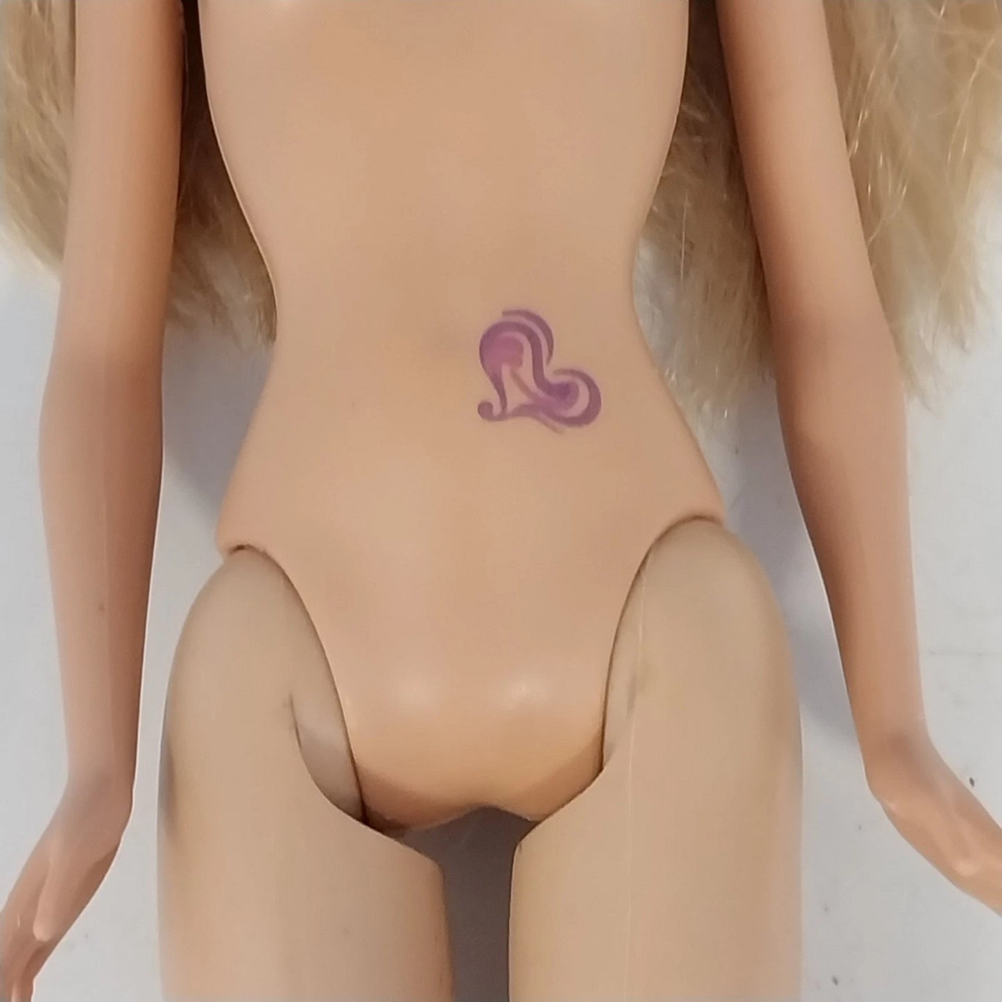 Mattel Barbie Doll Heart Tattoo Blonde Bendable Knees Nude 1998 Head 1999 Body