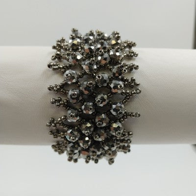 Metallic Grey Faux Pearl Chain Bracelet Faceted Beads Mesh Design 7.25"