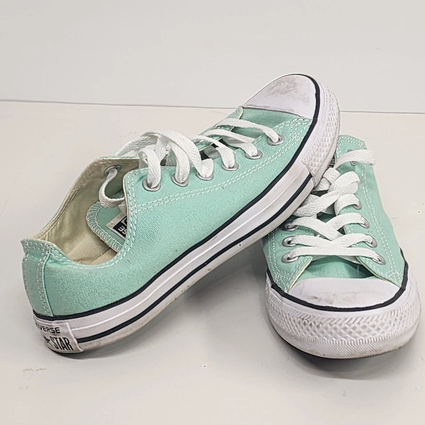 Converse Chuck Taylor All Star Low Top Aruba Aqua Men's 6 Women's 8 Sneakers