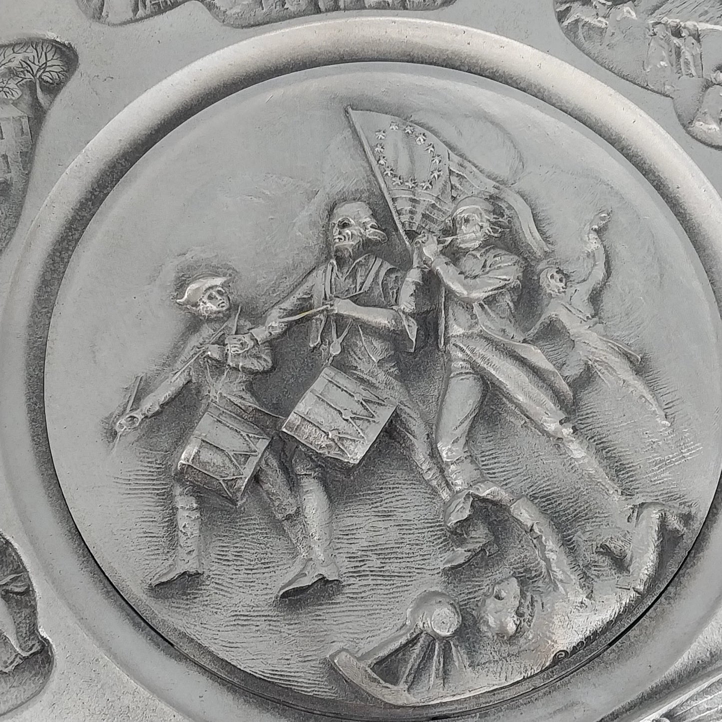 Hudson Pewter Spirit of ’76 Bicentennial Pewter Plate 9" Independence Day 1776