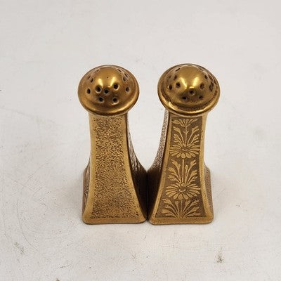 Stouffer Germany Metal Gold Daisy Table Salt & Pepper Shaker 4.5" Corked Antique