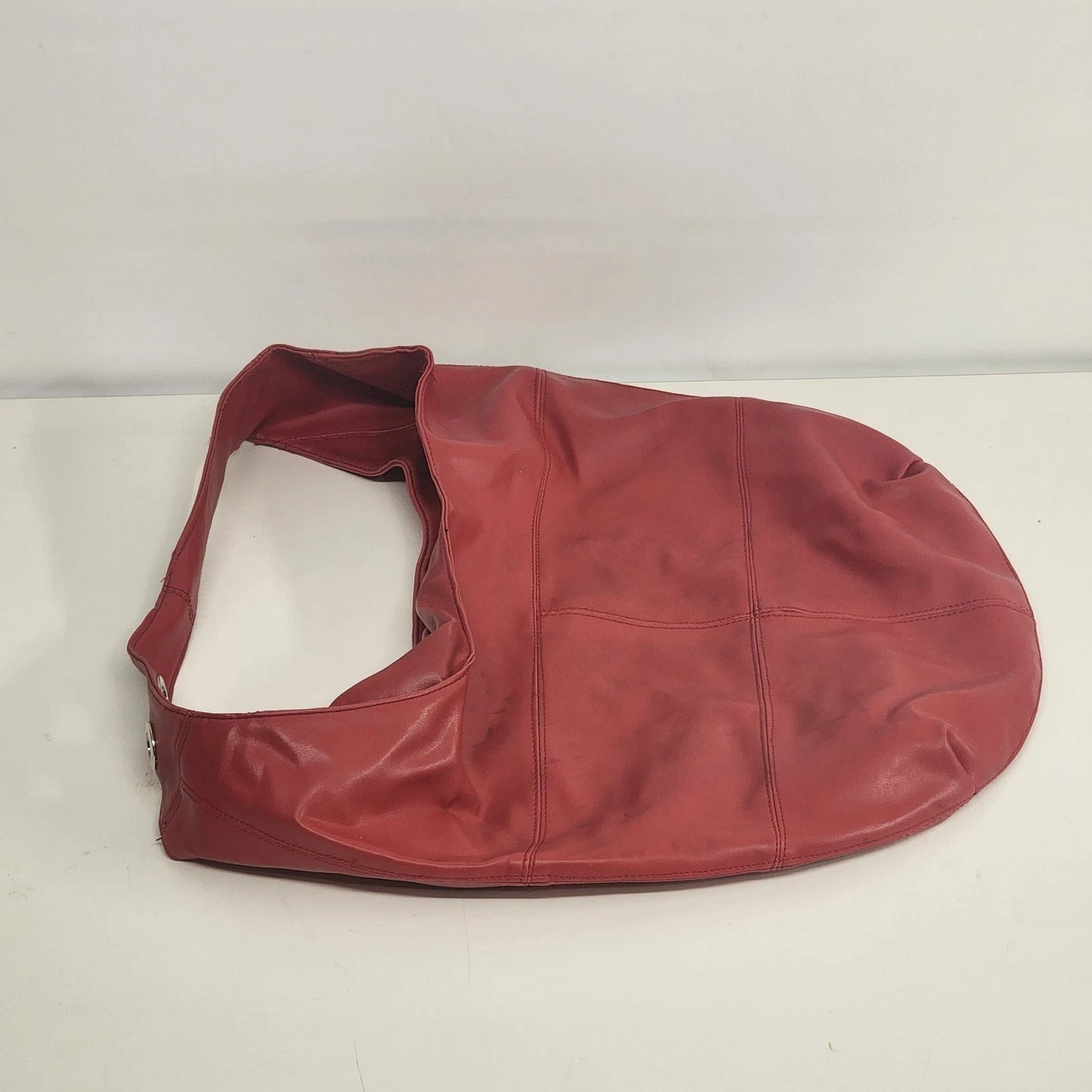 Bijoux Terner Women's Red Tote Bag PVC Shoulder Purse Large Zipper Pocket Vtg