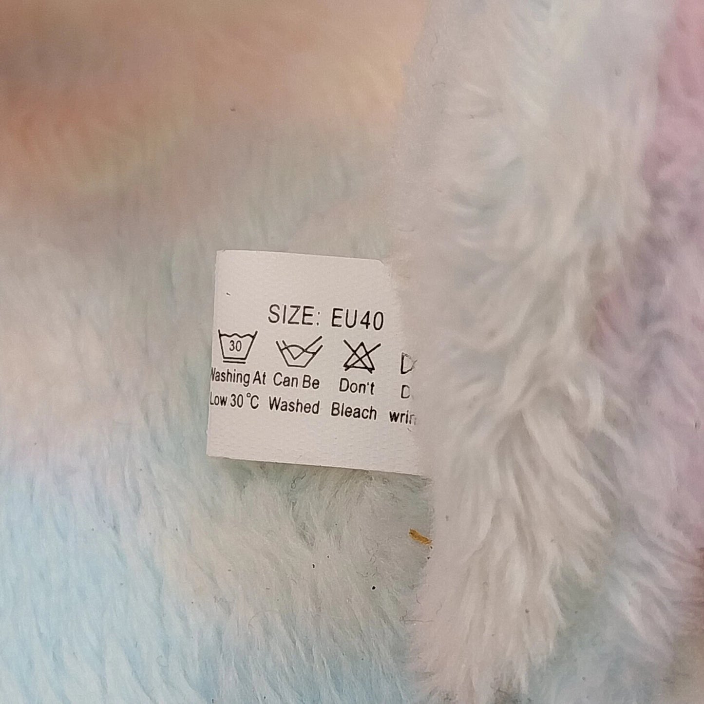 Dannto Women Size 9 Rainbow Relax Slipper Fuzzy Tie-Dye Cross Bands Arch Support