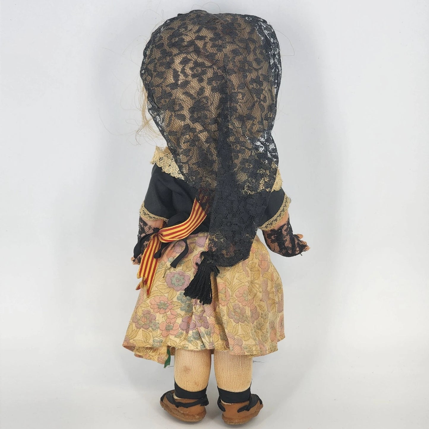 Spanish Catalonia Souvenir Doll Traditional Mantilla Lace Senyera Sash 13" Vtg