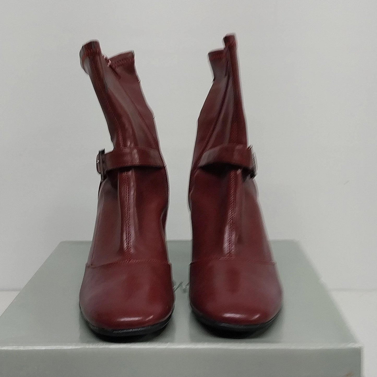 Studio Works Millie Red Leather Ankle Boots Womens 8M Slouchy   BackRoadPicking