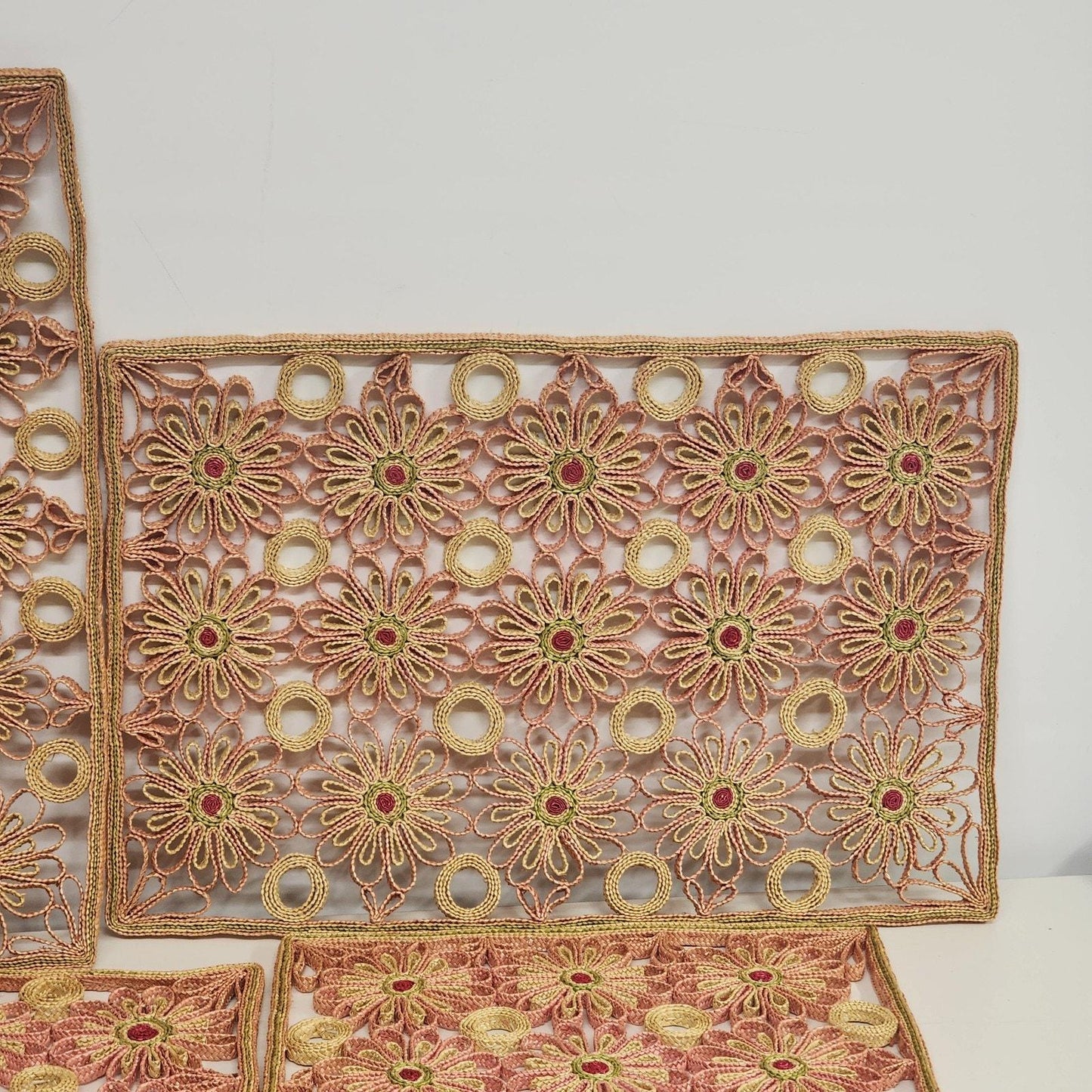 Raffia Ratan Sunburst Placemats Set 4 Boho Woven Orange Red Yellow Table Decor 17.5"
