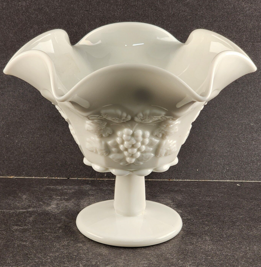 Westmoreland Milk Glass Pedestal 6 Sides Compote White Grape Vines 6¼" Tall EUC