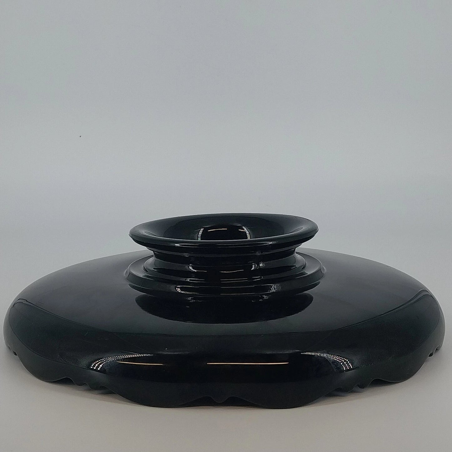 LE Smith Mt Pleasant Black Glass Footed Serving Bowl Scalloped Rim 9.25" Vintage